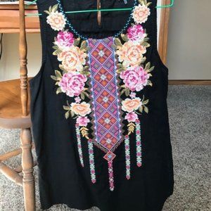 Embroidered tank  top